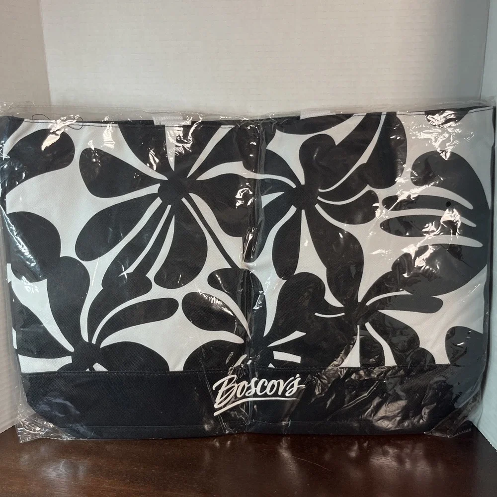 Boscovs Large Reusable Tote Dept Store 20x14 Shopping Bag Black White Floral New